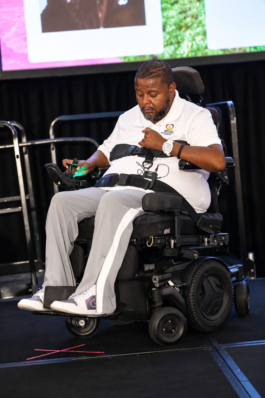 Lamont preparing for a speaking engagement