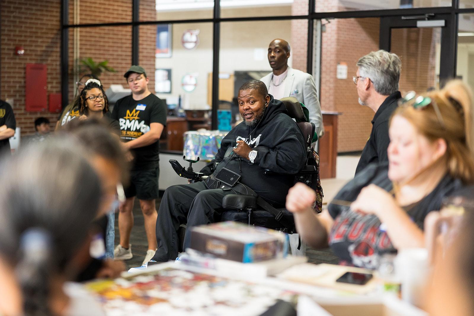 Lamont addressing a community group